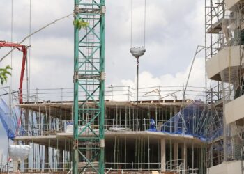 El euríbor termina julio en mínimos de 18 meses y trae rebajas medias de 600 euros