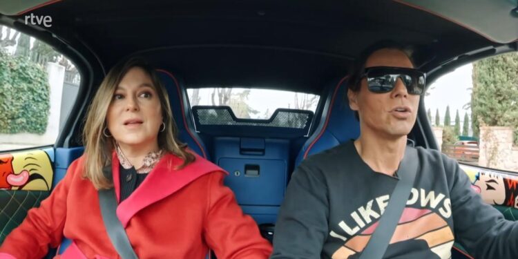 La crítica de Monegal: Sin el flotador de la Eurocopa, TVE se hunde con los Iglesias