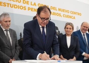 La población reclusa disminuye pero aumenta su conflictividad