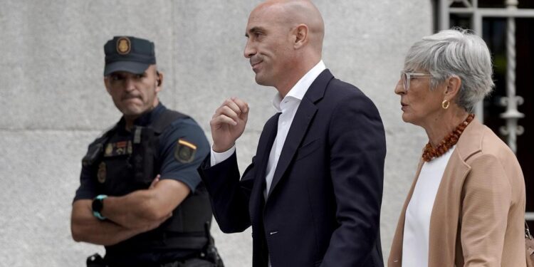 La fiscal ve indicios sólidos contra los imputados por el caso Rubiales y no pedirá más diligencias