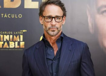 La nueva aventura de Escassi (y no es Hiba Abouk): pillado en Colombia con una misteriosa mujer