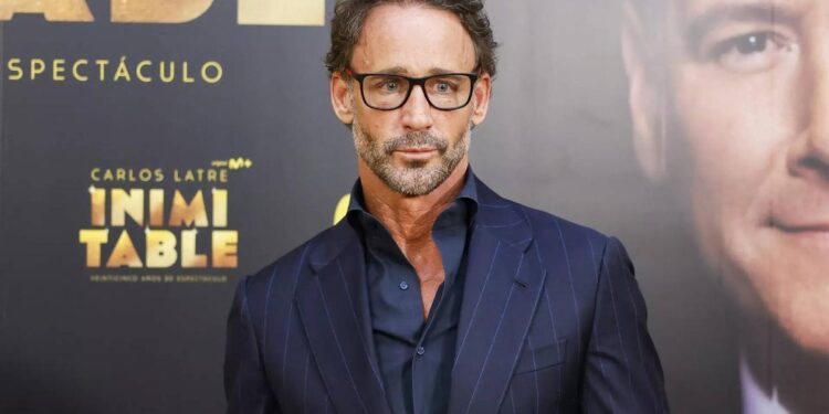 La nueva aventura de Escassi (y no es Hiba Abouk): pillado en Colombia con una misteriosa mujer