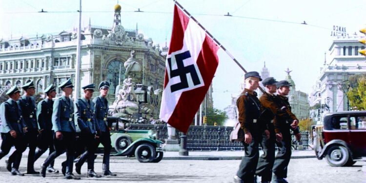 Xabier Unibaso, el coloreador de fotos que trae la historia de Madrid al presente