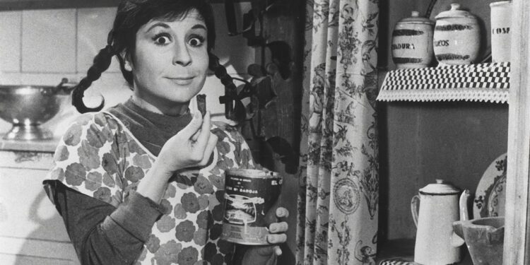 La ‘rompetaquillas’ de vida personal desconocida: un documental recupera la figura de Lina Morgan