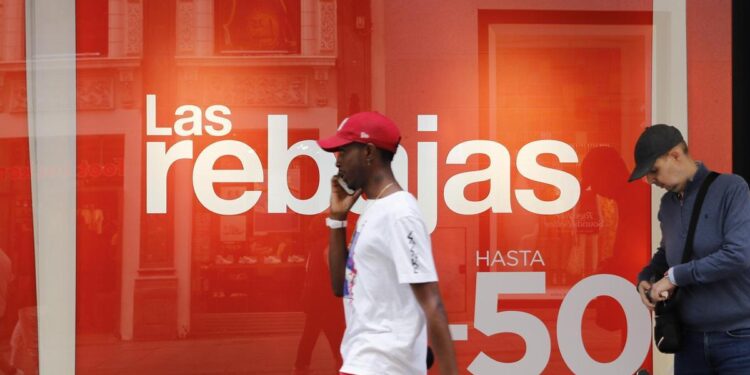 Los 7 consejos de la OCU para estas rebajas