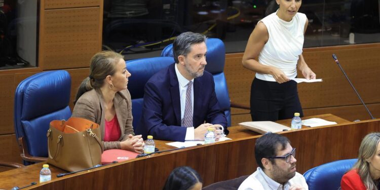 Vox denuncia junto a la izquierda el partidismo de Telemadrid: ‘Parece la televisión cubana’