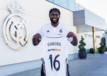 Usman Garuba regresa al Real Madrid por tres temporadas, hasta 2027
