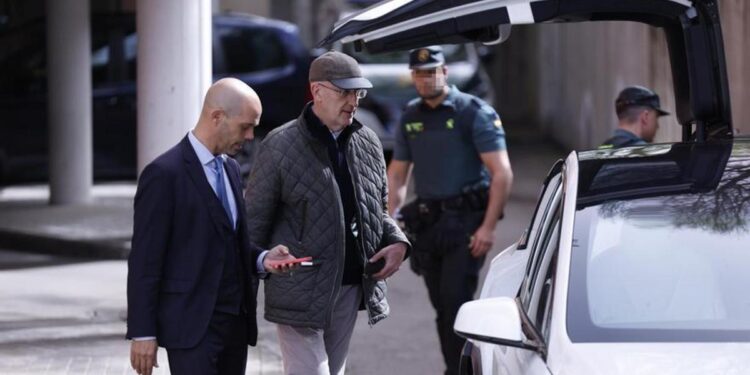 La jueza del caso Supercopa impide a la mano derecha de Rubiales facilitar documentos a la FIFA