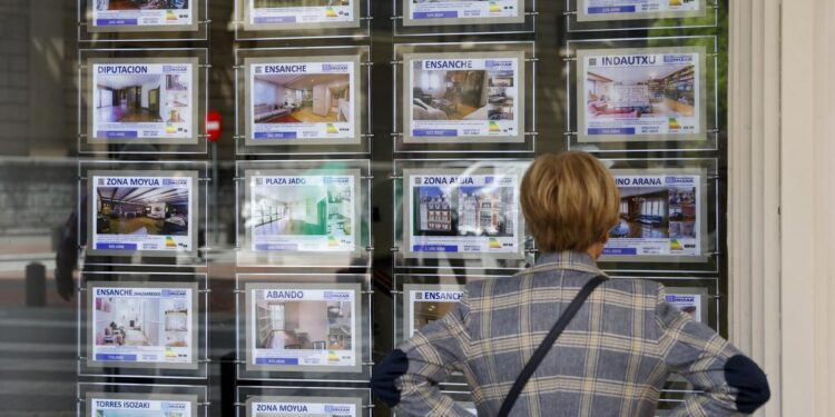 El euríbor se desploma en diciembre hasta el 3,679%… ¿Cuándo empezarán a bajar las hipotecas?