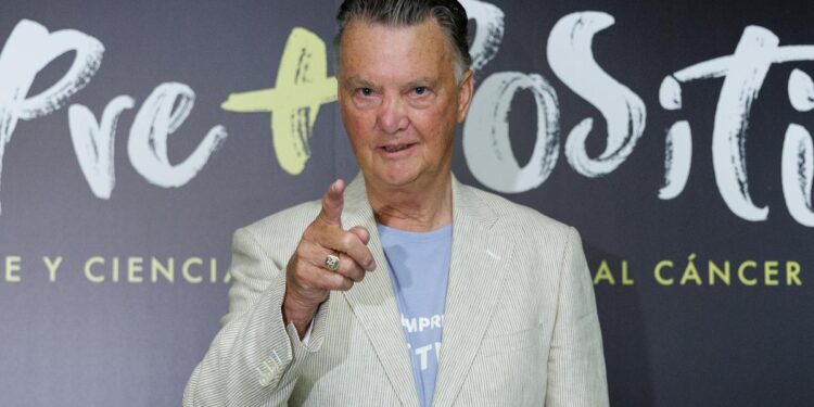 Louis van Gaal: ‘Soy culé, pero el Real Madrid está mucho mejor gestionado ahora mismo’