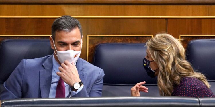 El Gobierno vuelve a confiar en la falta de alternativa y el miedo a la derecha para sacar adelante la reforma laboral