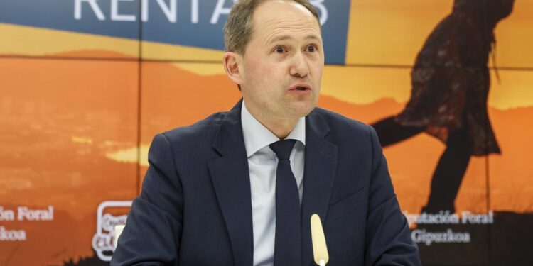 Muere el diputado guipuzcoano Jokin Perona atropellado en un pueblo de Zamora