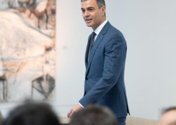 Sánchez y las portavoces de su Gobierno han pagado más de 12.000 euros por sanciones de la Junta Electoral Central