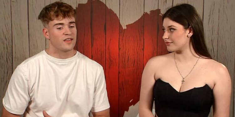 Una soltera arremete contra su cita de ‘First dates’ por su historial sexual: ‘Me ha tocado el gay’