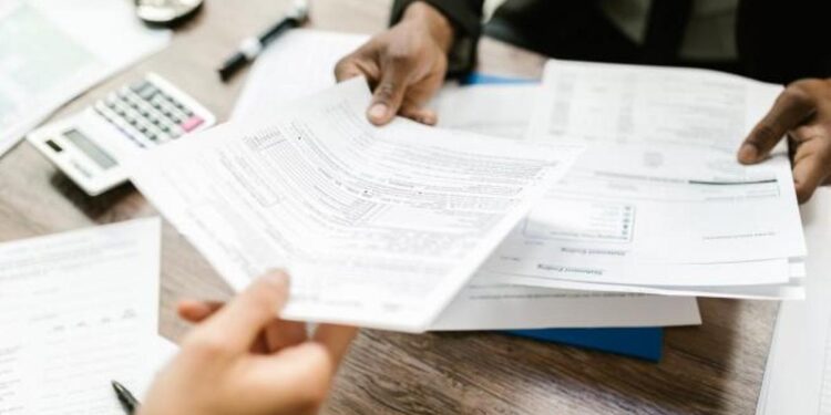 Esto es lo que cobran los asesores por hacer la declaración de la Renta en Madrid