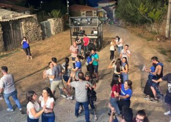 Tolilla: Tantos vecinos como músicos en un pueblecito de Zamora