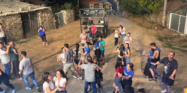 Tolilla: Tantos vecinos como músicos en un pueblecito de Zamora