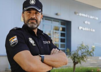 ‘Los policías tienen que tener sensibilidad para arropar a la víctima’