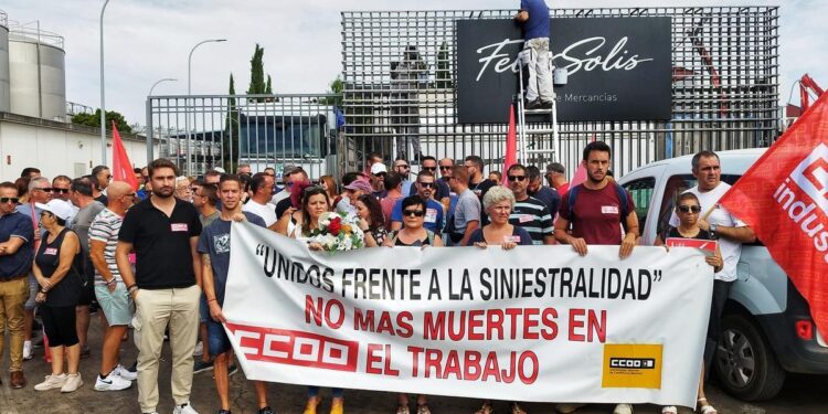 Familia, amigos y compañeros despiden en Ciudad Real a Francisco, la última víctima del ‘tufo del vino’