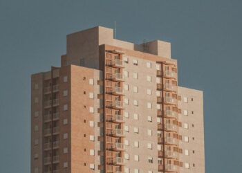 El Supremo anula las consecuencias de un desahucio notificado en un buzón sin el nombre de los ocupantes