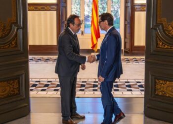 La mayoría de PSC, ERC y Comuns impedirá que Junts pueda bloquear ‘sine die’ la investidura de Illa