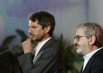 Sumar presiona al PSOE en el Congreso para penalizar la vivienda turística con más impuestos