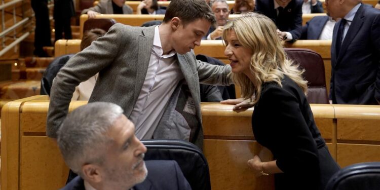 Yolanda Díaz presiona a Marlaska y le exige impedir que Desokupa dé formación a policías