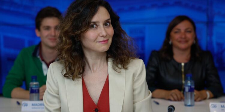 Ayuso lanza una campaña de afiliación al PP de Madrid en plena polémica por el presunto delito fiscal de su pareja