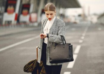 Descubre en qué casos tienes derecho a una indemnización en Semana Santa por una incidencia en el vuelo
