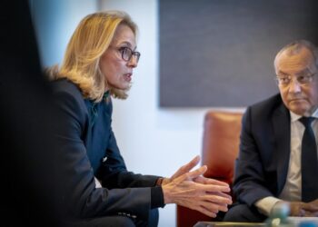 Los embajadores de Francia y Alemania: Bruselas no puede solucionar ‘las batallas políticas internas’ españolas