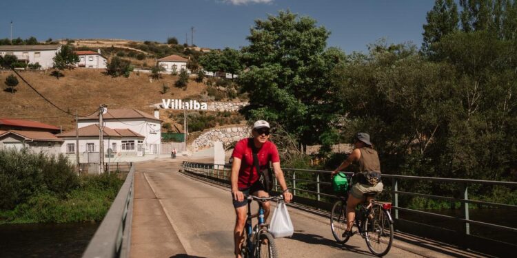 En Villalba de Guardo, el pueblo con el aire más limpio de Europa: ‘Un vecino ha llegado a los 102 años’