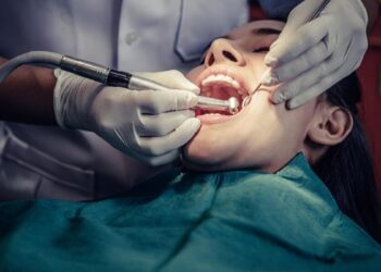 Los dentistas prestarán atención gratuita a 5.000 personas sin recursos
