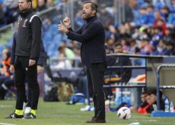Quique Sánchez Flores responde al racismo de un sector del Coliseum: ‘Orgulloso de cada poro que respira gitano’