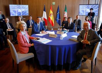 España, Francia y Portugal lanzan el primer gran corredor de hidrógeno verde de la UE por 2.850 millones
