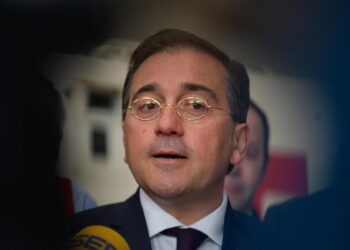 El Gobierno insta a los embajadores españoles a trabajar para la oficialidad de catalán, gallego y euskera en la UE