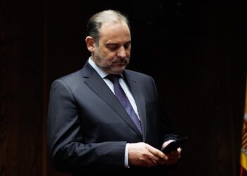 Ábalos tacha de ‘tribunal de honor’ el ‘improcedente’ informe de Transportes sobre Koldo: ‘No me lo esperaba del PSOE’