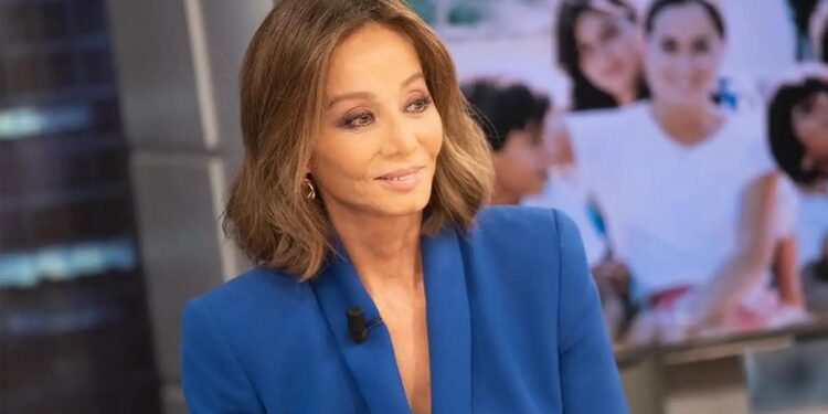 Fichamos el calzado que arrasa entre las mujeres de más de 60 años por su confort y diseño