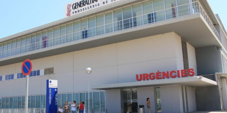 El calor tensiona (aún más) el verano en las Urgencias de los hospitales: ‘Vemos a mucho paciente mayor descompensado’