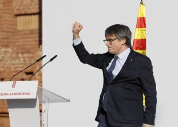 Puigdemont reaparece en Barcelona tras cruzar la frontera sin ser detenido