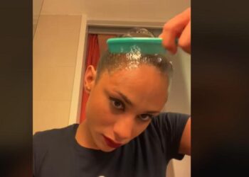 Dolor y dificultad: una nadadora olímpica muestra cómo es el complicado peinado que evita penalizaciones