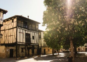 Si te gusta ‘La Bella y la Bestia’ tienes que visitar este pequeño pueblo