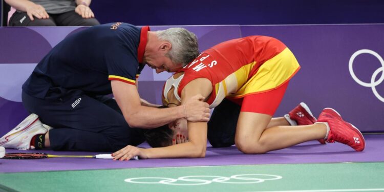 ‘Carolina está hundida; me ha dicho ‘me he roto’ cuando ha caído al suelo’