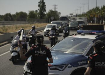 Los Mossos no aceptaron el ofrecimiento de ayuda de la Policía y la Guardia Civil para detener a Puigdemont