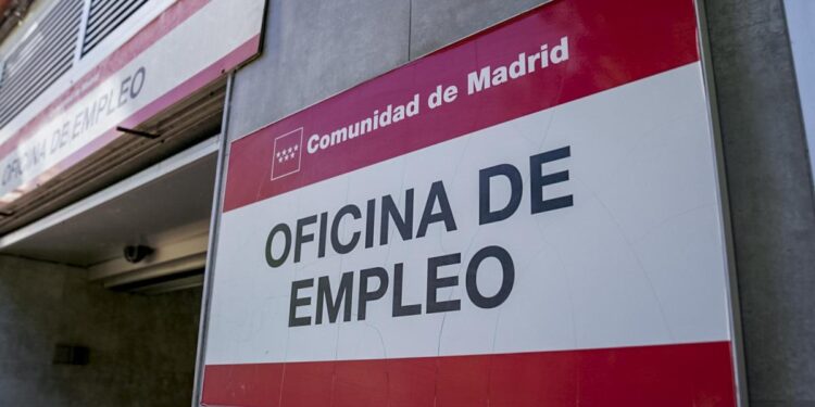 Ayudas del SEPE para personas en paro: disponibles antes del 1 de junio