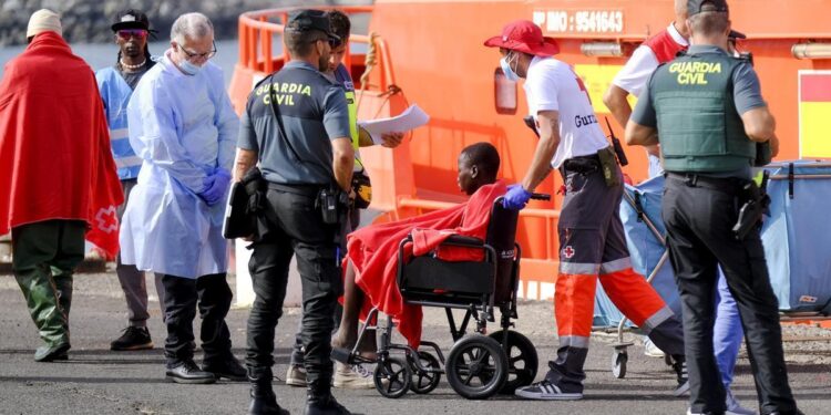 Los plazos para el reparto de menores, en manos del PP