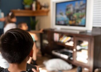 Jugar a videojuegos puede afectar seriamente a nuestros oídos y provocar pérdida de audición