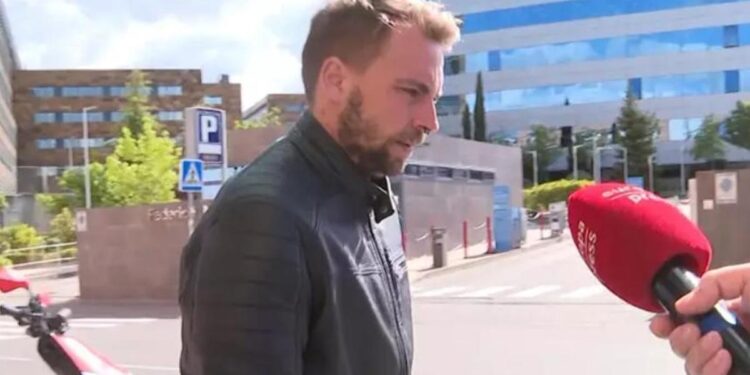 El hijo de Carmen Borrego supera a su ex y se entrega a una nueva relación