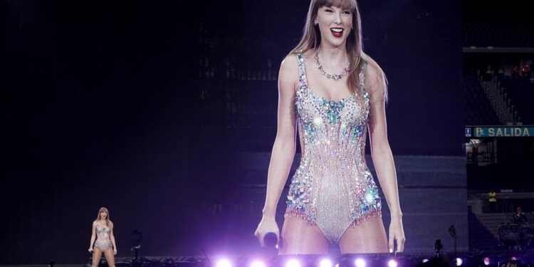 El juez cita al Real Madrid por la denuncia de los vecinos por “delito medioambiental” por los conciertos del Bernabéu