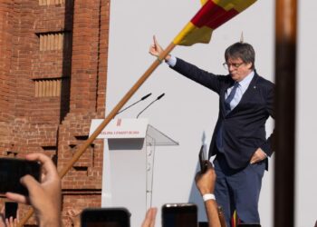 Junts deja en el aire el apoyo a Sánchez hasta que se mueva para garantizar la amnistía a Puigdemont