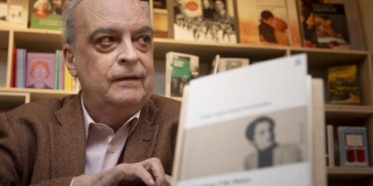 El día en que Vila-Matas se inventó una entrevista a Marlon Brando porque no sabía inglés